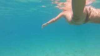 SexyDea - Swim With Me
