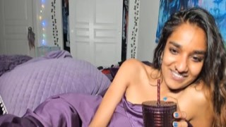 Sexy indian teen Kama Sutra solo