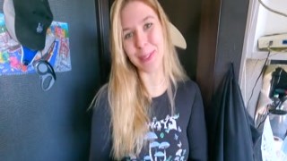 Milfetta - If There Is No Tip, Then Suck Dick
