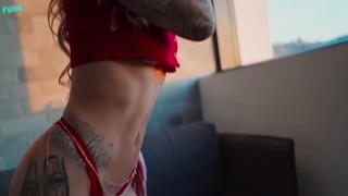 Bruna Hollinger solo